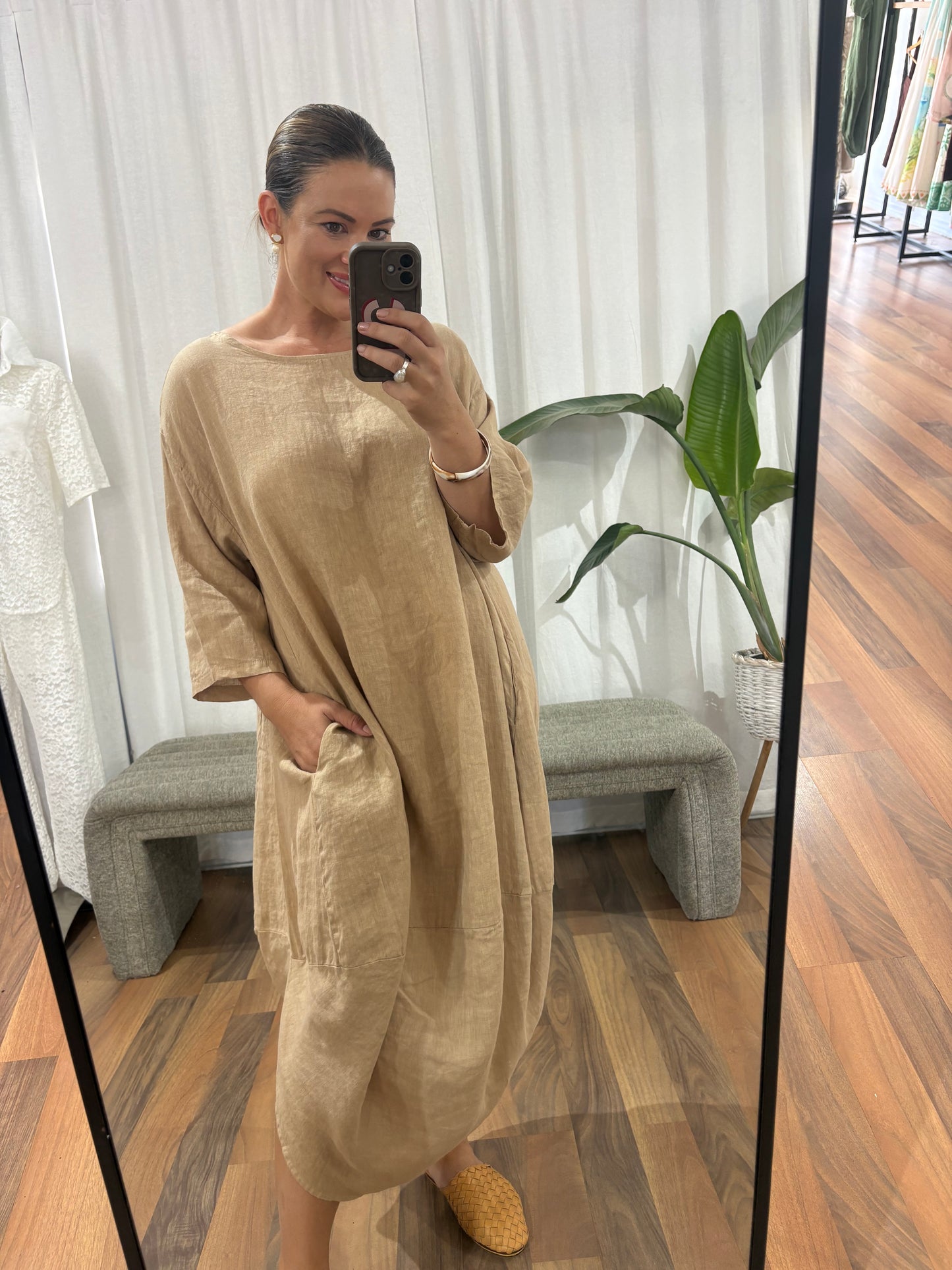 Scallop Dress - Camello