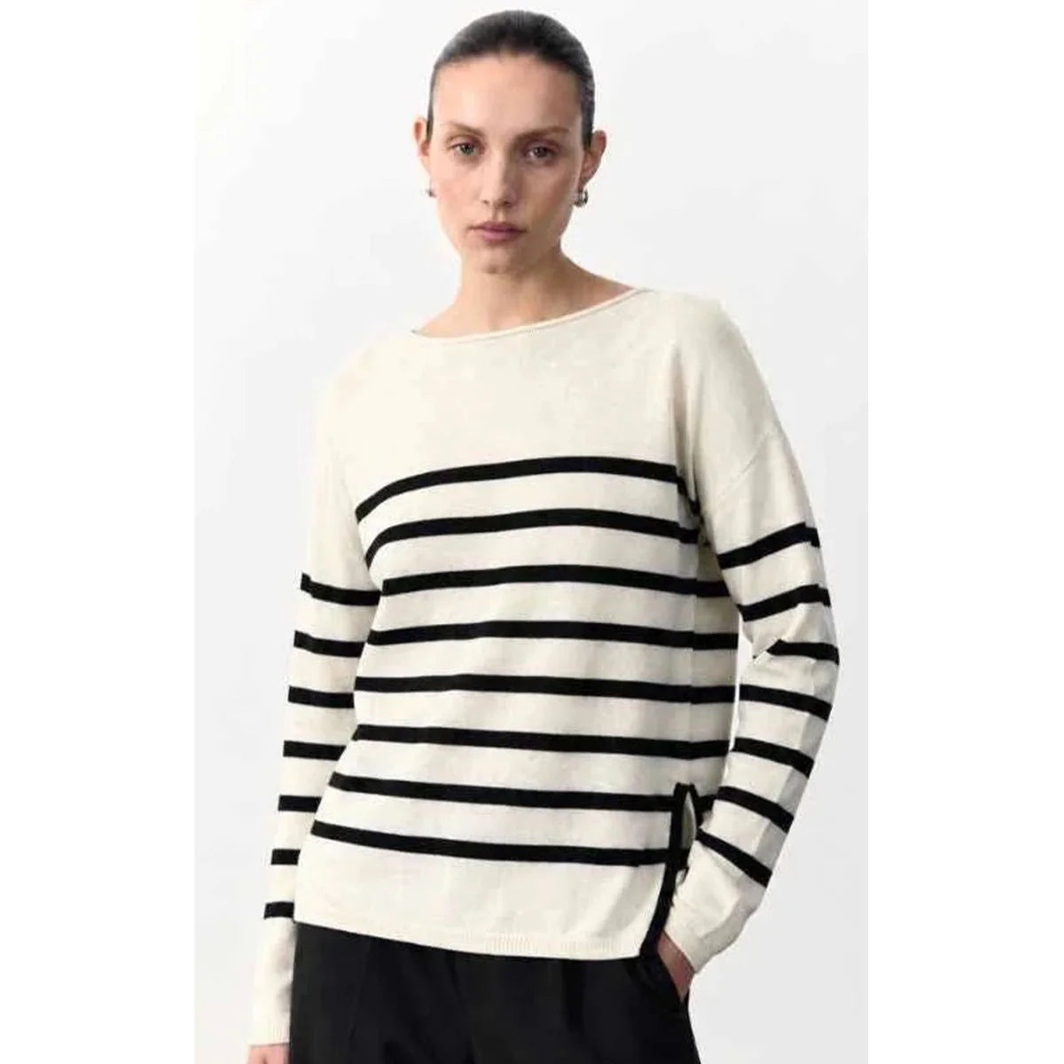 Bobbie Top - Milk/Black